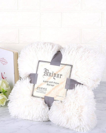 Miękki koc z długim włosiem