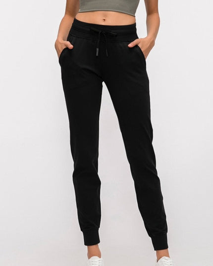 Damskie spodnie dresowe o dopasowanym kroju