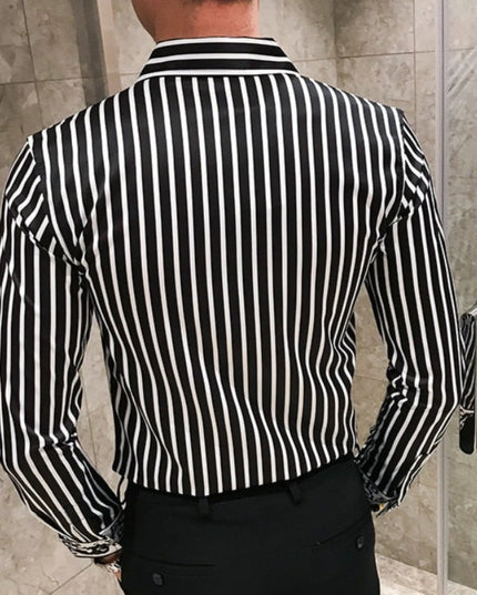 Męska koszula w paski o dopasowanym kroju