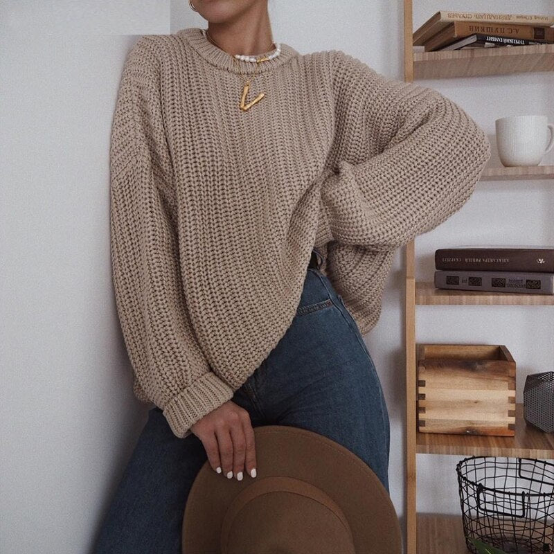 Damski sweter dziergany o kroju oversize