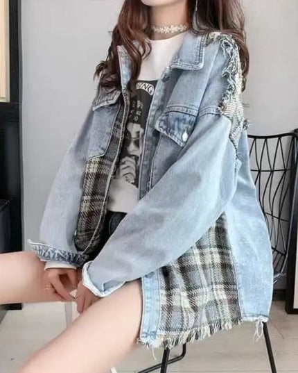 Damska kurtka jeansowa oversize z wstawkami w kratę