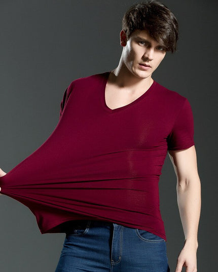 Męski T-shirt klasyczny z dekoltem V