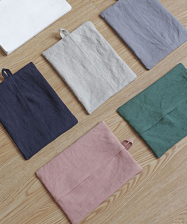 Pudełko na chusteczki materiałowe z zawieszką