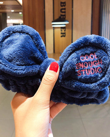 Opaska do włosów z napisem COOL ENOUGH STUDIO