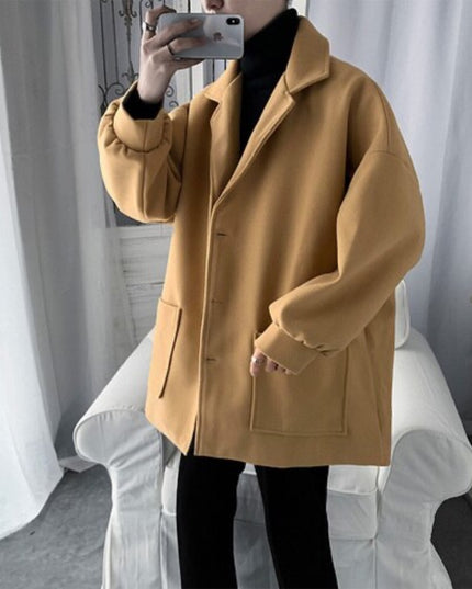 Męski płaszcz jednorzędowy oversize z kieszeniami