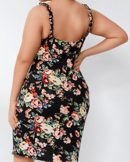 Sukienka midi plus size dopasowana we wzór w kwiaty