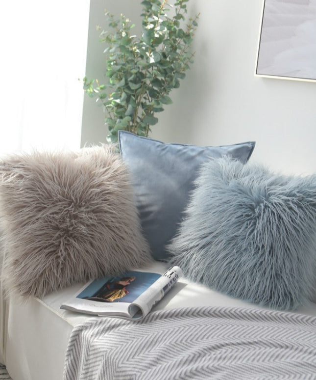 Poszewka na poduszkę futrzana z długim włosem