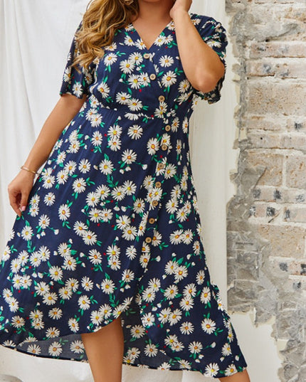 Sukienka plus size z rozcięciem