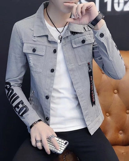 Męska kurtka jeansowa dopasowana z napisami