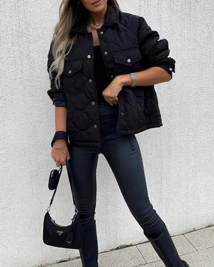 Damska kurtka zimowa krótka z kieszeniami