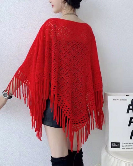 Damski sweter dziergany ażurowy typu ponczo