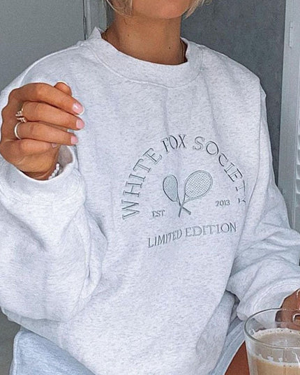 Damska bluza crewneck vintage z wyszywanym napisem