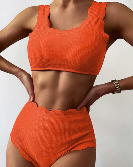 Damski dwuczęściowy strój kąpielowy bikini z wysokim stanem i falowanym wykończeniem