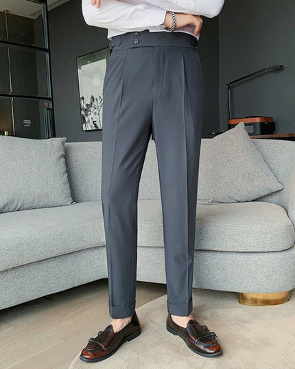 Męskie spodnie eleganckie z taliowanym pasem