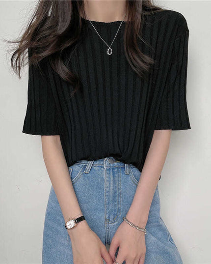 Damski T-shirt prążkowany o luźnym kroju