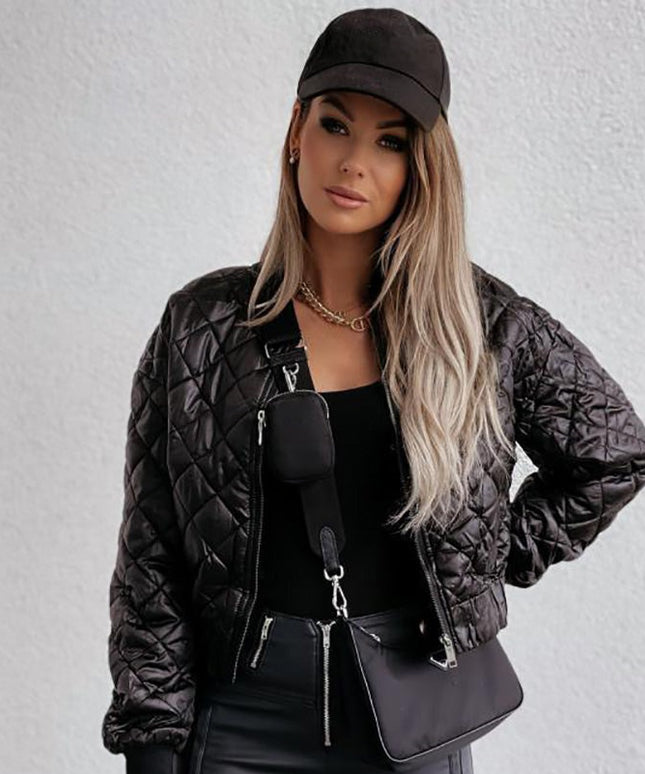 Damska kurtka przejściowa pikowana o kroju bomberki