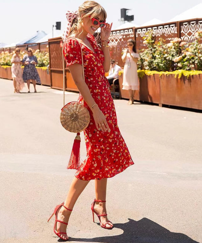 Wzorzysta sukienka midi