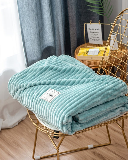 Koc prążkowany z miękkiego włosia