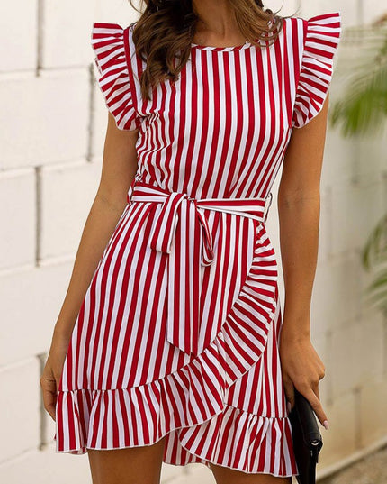 Sukienka mini w paski z krótkimi ramionkami