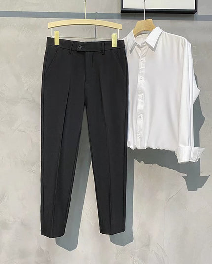 Męskie spodnie chinosy o klasycznym kroju