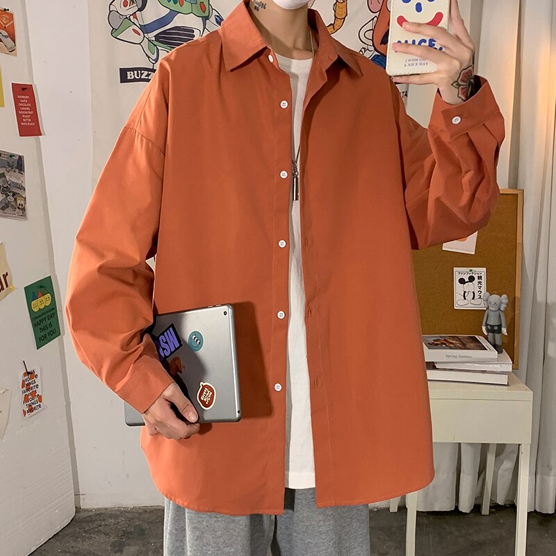 Męska koszula gładka o luźnym kroju