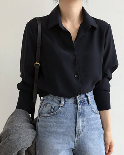 Damska klasyczna koszula z kołnierzykiem