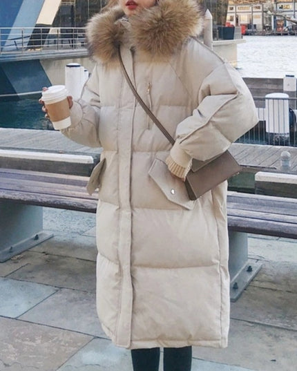 Damska kurtka zimowa ocieplana z kapturem długości przed kolano