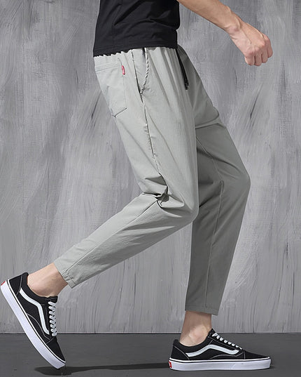 Męskie spodnie chinosy ze zwężoną nogawką