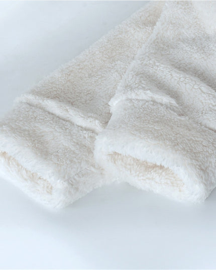 Damska bluza crop ze stójką z przyjemnego materiału