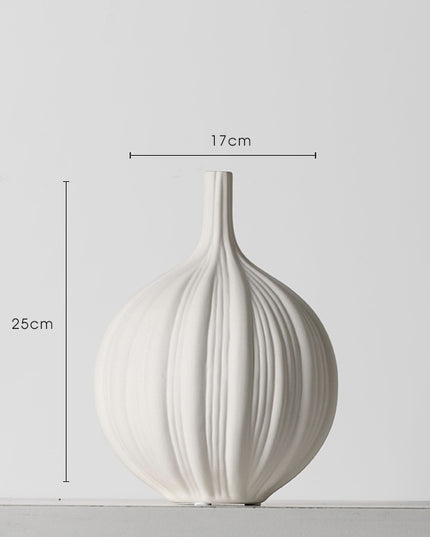 Wazon okrągły w białym kolorze