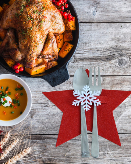 Świąteczne pokrowce na sztućce w kształcie gwiazdy (4szt)