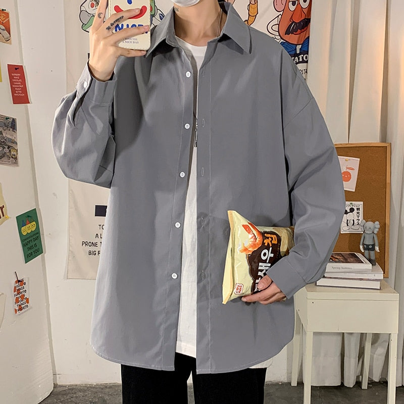 Męska koszula gładka o luźnym kroju