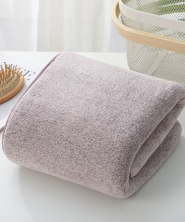 Ręcznik saunowy miękki w jasnych kolorach