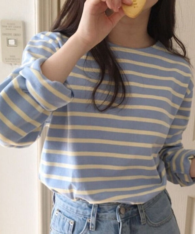 Damska koszulka oversize z długim rękawem w paski