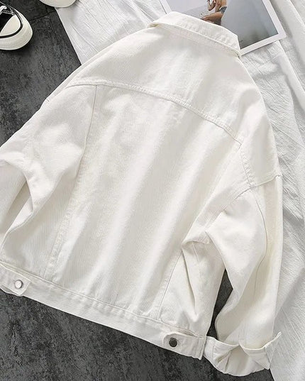 Damska kurtka jeansowa klasyczna o prostym kroju