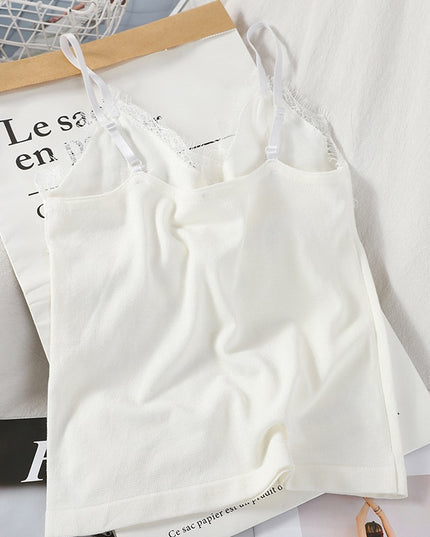 Damski top z koronką na cienkich ramiączkach