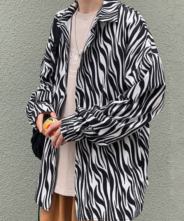 Męska koszula o kroju oversize w zwierzęcy wzór