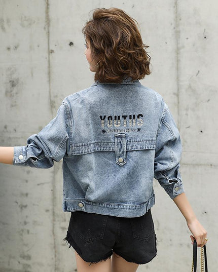 Damska kurtka jeansowa oversize z nadrukiem na plecach