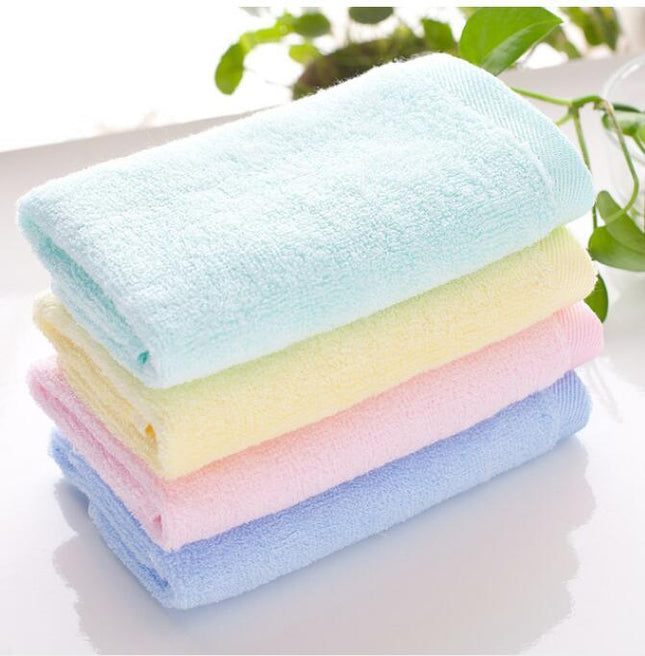 Ręcznik dziecięcy w pastelowych kolorach