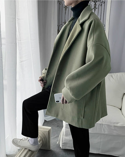 Męski płaszcz jednorzędowy oversize z kieszeniami