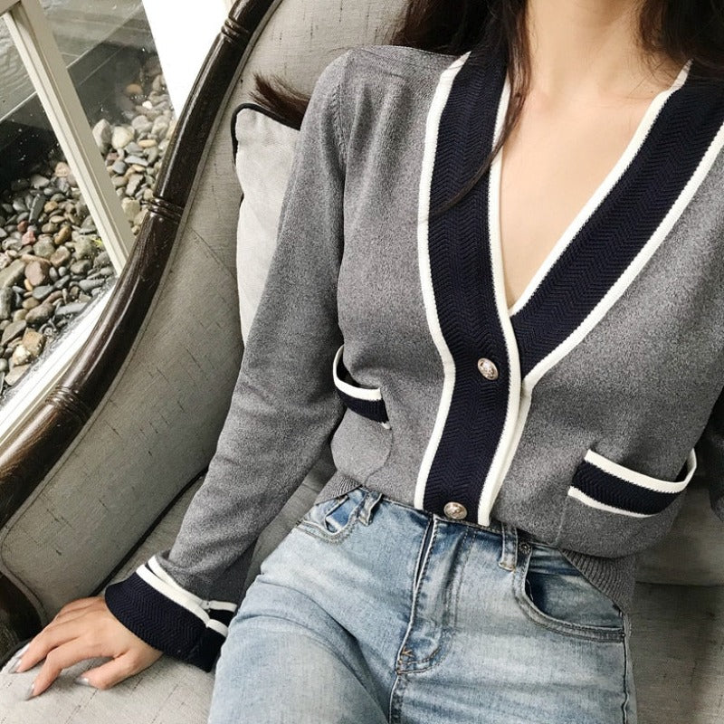Damski sweter typu kardigan o eleganckim kroju