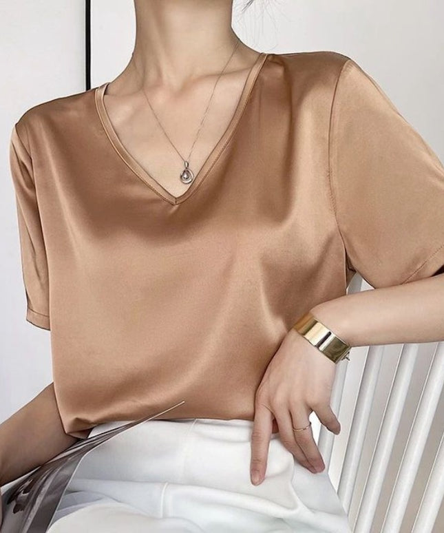 Damski T-shirt z satynowej tkaniny