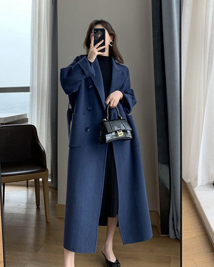 Damski długi płaszcz trzyrzędowy