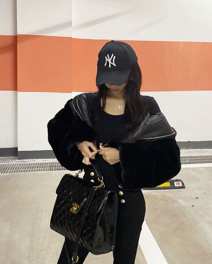 Damska bluza polarowa z kapturem długości crop