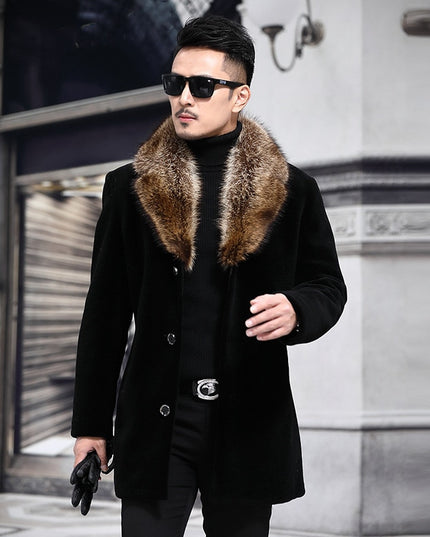 Męski płaszcz z futrem