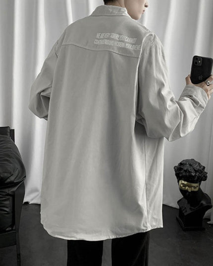 Męska koszula o kroju oversize z napisami