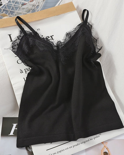 Damski top z koronką na cienkich ramiączkach