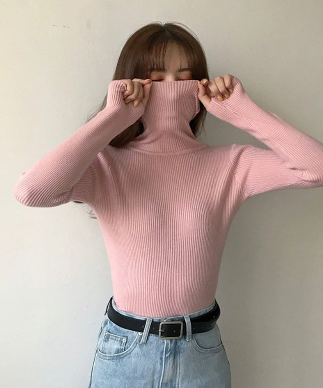 Damski sweter prążkowany z golfem