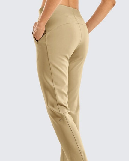 Damskie spodnie dresowe o prostym kroju