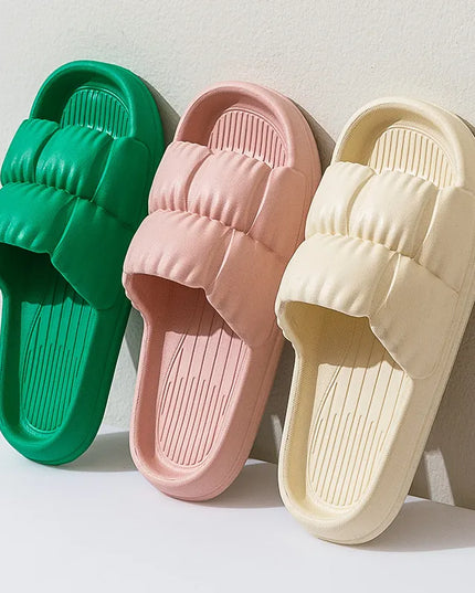 Damskie klapki z ozdobnym przodem